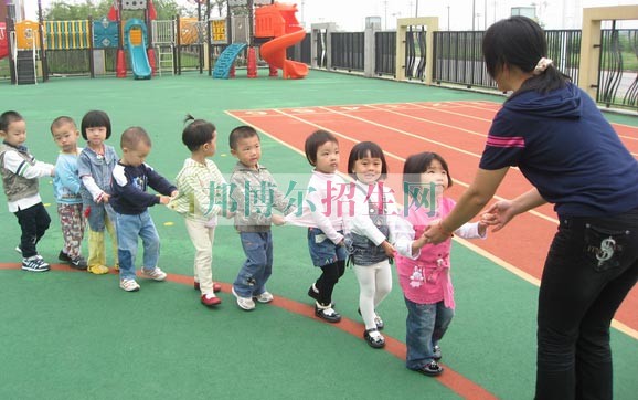 ?？朴讕煂I(yè)需要學些什么知識