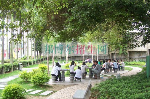 莆田衛(wèi)生學校