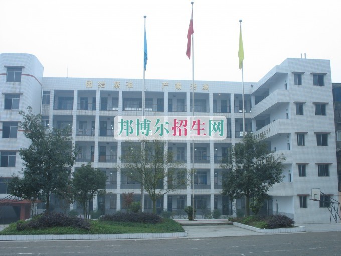 哪個(gè)大專(zhuān)學(xué)校的金融管理好