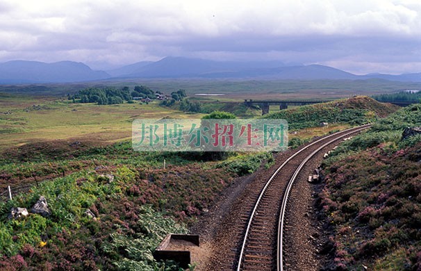 男生讀鐵道工程技術專業(yè)怎么樣