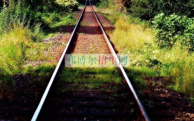 學鐵道工程技術(shù)專業(yè)哪個學校好