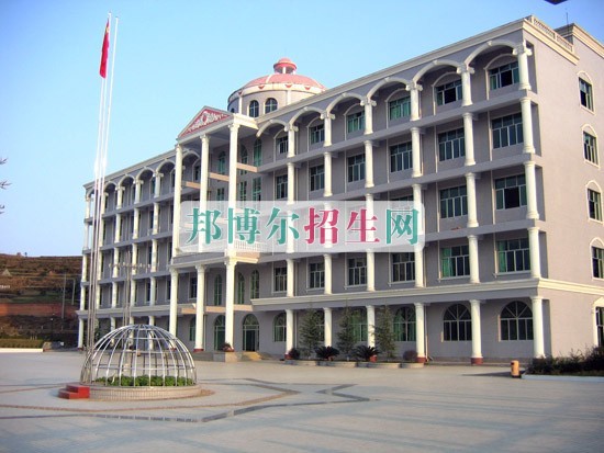 大專(zhuān)有計(jì)算機(jī)信息管理嗎