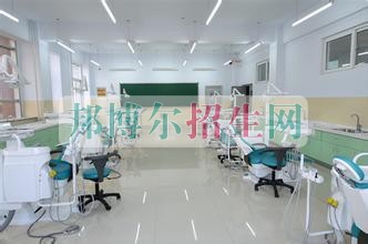 中?？谇会t(yī)學怎么考大專