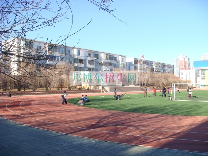 初中生上什么職業(yè)學校好