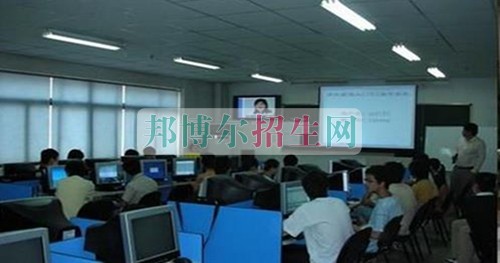 成都計算機網(wǎng)絡技術就業(yè)形勢怎么樣