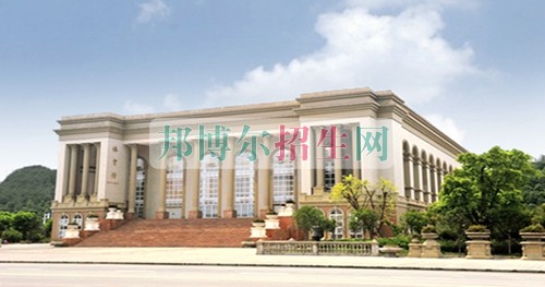 成都高中生可以讀動漫設(shè)計(jì)與制作