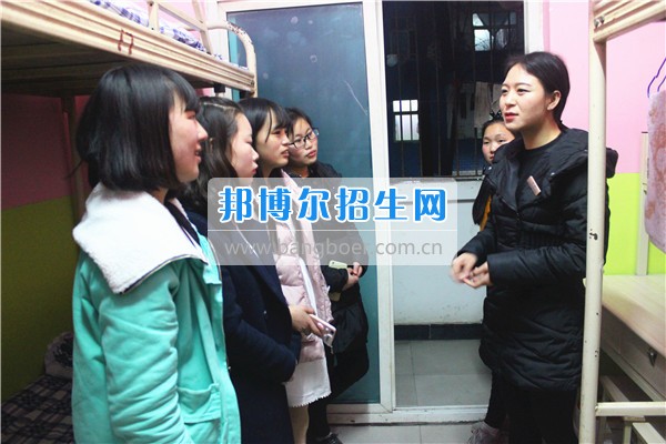 成都希望幼師學(xué)校是責(zé)任？更是一種愛！