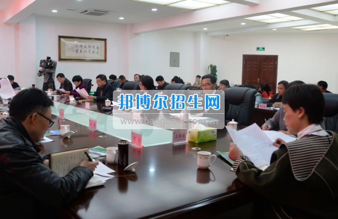 市委常委、宣傳部長潘梅到川南幼兒師范高等?？茖W(xué)校調(diào)研思想政治工作