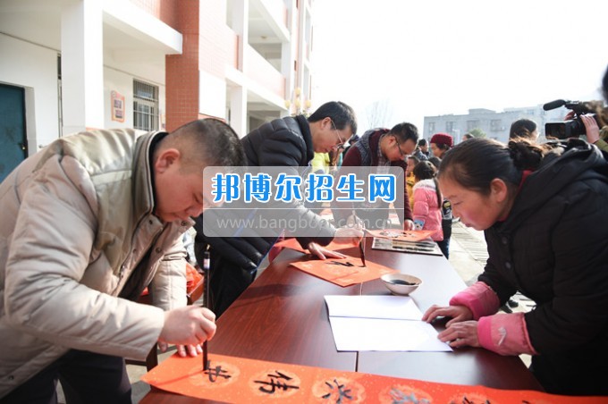 川北幼兒師范高等?？茖W(xué)校專楊曙光名師工作室走進旺蒼特殊教育學(xué)校