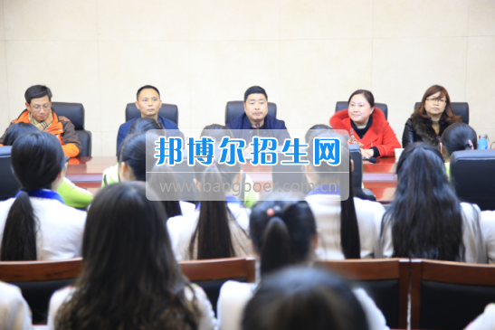 川北幼兒師范高等?？茖W校學前教育系赴南江小河職中調(diào)研