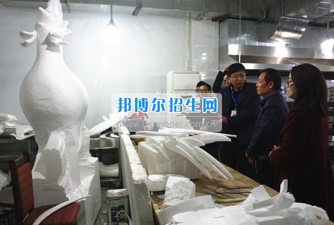四川省外僑辦中日會(huì)館副館長劉勇一行蒞臨瀘州市職業(yè)技術(shù)學(xué)校調(diào)研