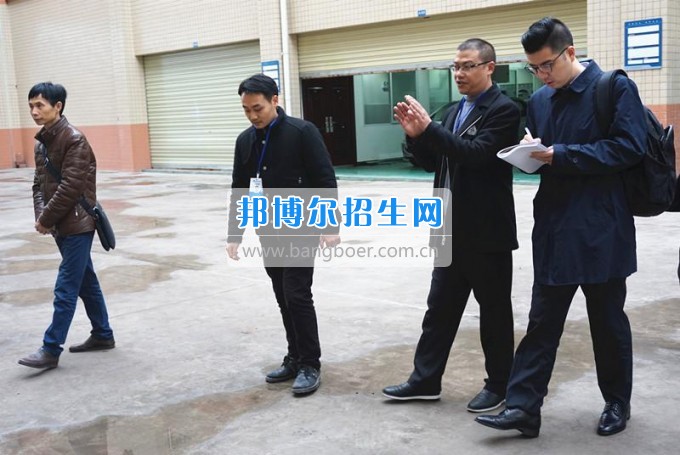 四川省外僑辦中日會(huì)館副館長劉勇一行蒞臨瀘州市職業(yè)技術(shù)學(xué)校調(diào)研
