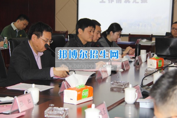 重慶市教委專家組調(diào)研江津教師教育創(chuàng)新實驗區(qū)建設進展情況