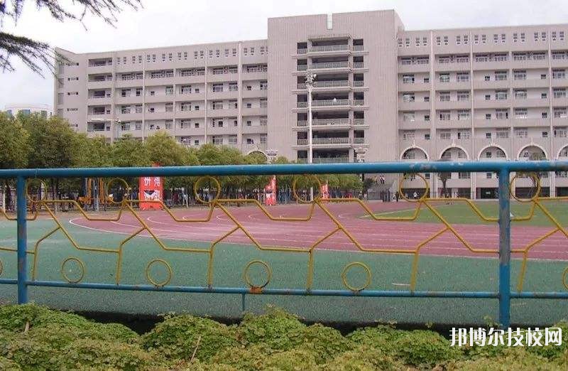 陜西機(jī)電工程學(xué)校2020年報(bào)名條件、招生要求、招生對(duì)象 