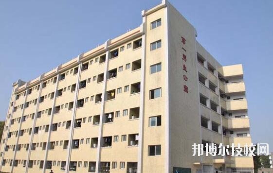 重慶立信職業(yè)中學(xué)2020年報名條件、招生要求、招生對象