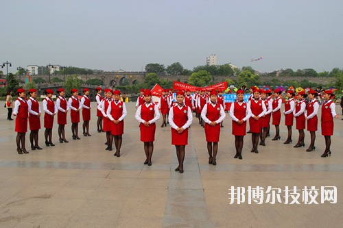 成都新運職業(yè)學校2020年報名條件、招生要求、招生對象