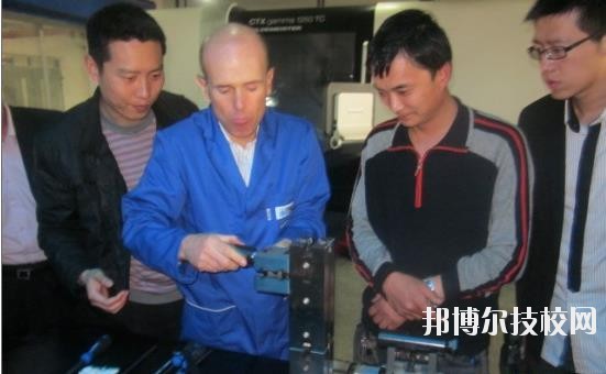 寧波技師學(xué)院2020年報(bào)名條件、招生要求、招生對象