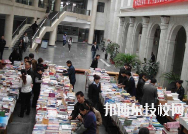 甘肅省郵電學(xué)校2020年報(bào)名條件、招生要求、招生對象