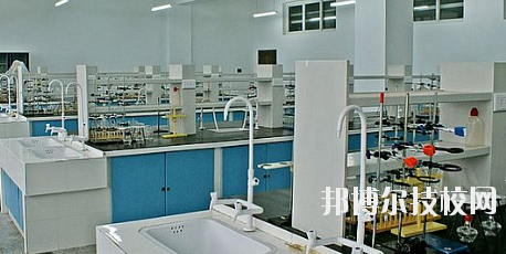 甘肅石化技師學(xué)院2020年報(bào)名條件、招生要求、招生對(duì)象