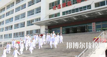 甘肅省酒泉衛(wèi)生學(xué)校2020年學(xué)費(fèi)、收費(fèi)多少
