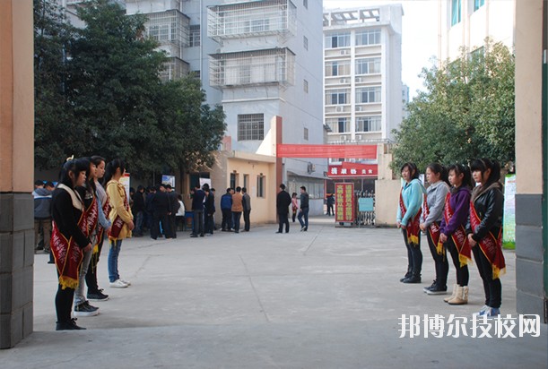 江西電子工業(yè)中等專業(yè)學校2020年報名條件、招生要求、招生對象