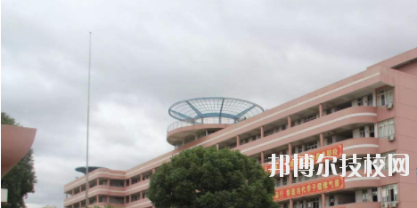 靈山第二職業(yè)技術(shù)學(xué)校2020年報(bào)名條件、招生要求、招生對(duì)象