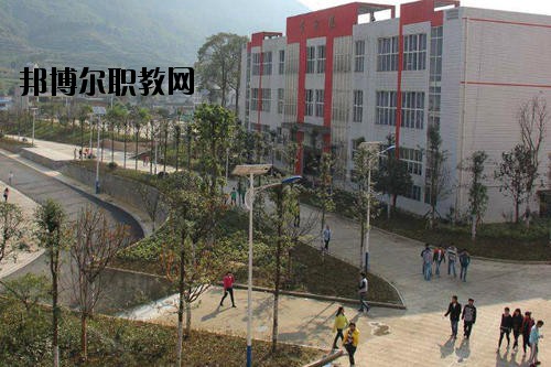 自貢市影視藝術(shù)學(xué)校2020年報(bào)名條件、招生要求、招生對(duì)象