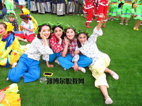 西安幼兒師范職業(yè)學(xué)校2020年報(bào)名條件、招生要求、招生對(duì)象 