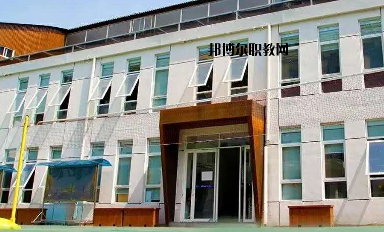 西安華樂藝術(shù)職業(yè)學(xué)校2020年報(bào)名條件、招生要求、招生對(duì)象