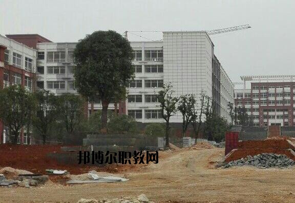 松桃苗族自治中等職業(yè)學(xué)校2020年報(bào)名條件、招生要求、招生對(duì)象