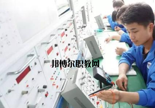 肇慶工業(yè)貿(mào)易學校2020年有哪些專業(yè)