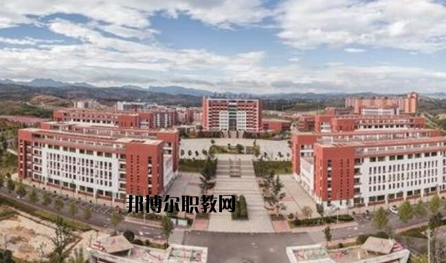 畢節(jié)農(nóng)業(yè)學(xué)校2020年報(bào)名條件、招生要求、招生對(duì)象