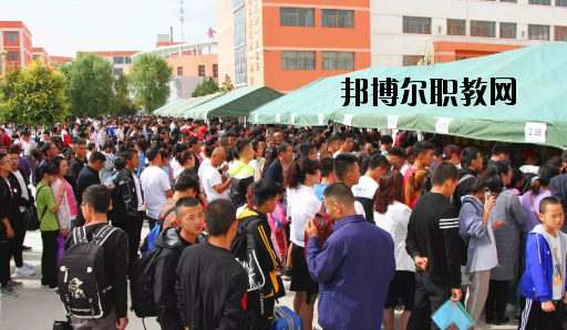 武威涼州區(qū)職業(yè)中等專業(yè)學(xué)校2020年報(bào)名條件、招生要求、招生對(duì)象