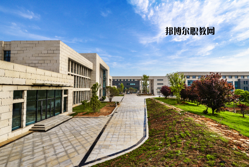 江蘇建筑職業(yè)技術(shù)學院2020年報名條件、招生要求、招生對象