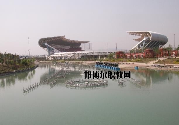荊門現(xiàn)代學校2020年報名條件、招生要求、招生對象