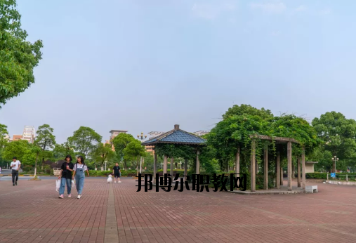 新余新興產(chǎn)業(yè)工程學校2020年招生辦聯(lián)系電話