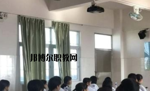 秦皇島燕成中等專業(yè)學校怎么樣、好不好