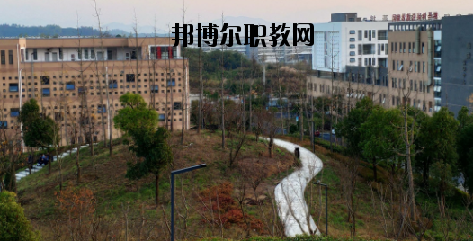 定西洮河高級職業(yè)中學(xué)地址在哪里