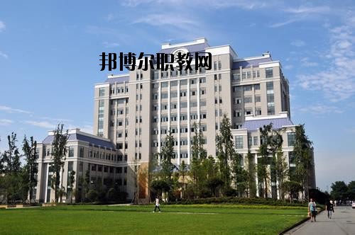 南充通信運輸職業(yè)學校2020年報名條件、招生要求、招生對象