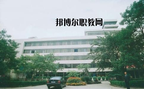 內(nèi)江宏昌職業(yè)技術學校怎么樣、好不好