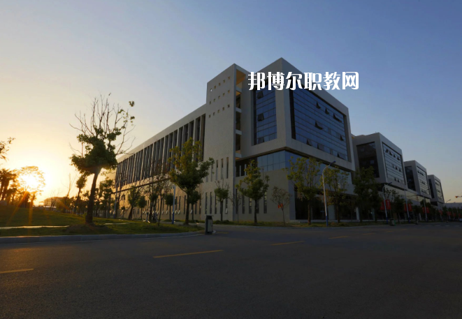 安徽阜陽(yáng)技師學(xué)院2020年有哪些專業(yè)