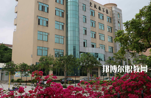湛江海濱職業(yè)技術(shù)學(xué)校怎么樣、好不好
