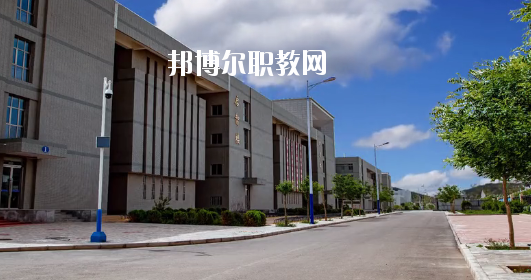 金昌市理工中等專業(yè)學(xué)校2020年報名條件、招生要求、招生對象