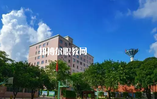 廣東省商業(yè)職業(yè)技術(shù)學(xué)校2020年報(bào)名條件、招生要求、招生對象