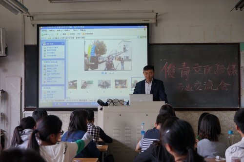 江蘇傳媒學(xué)校2020年報名條件、招生要求、招生對象