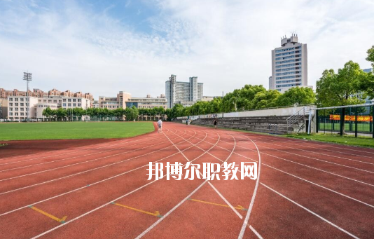 深圳市新鵬職業(yè)高級中學(xué)2020年報名條件、招生要求、招生對象