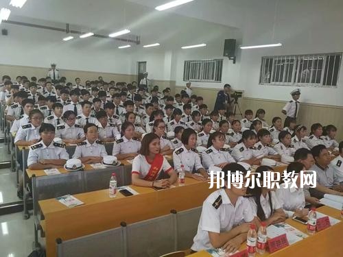 河南省經濟技術中等職業(yè)學校2021年報名條件、招生要求、招生對象