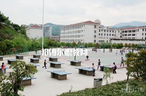 四川劍閣職業(yè)高級(jí)中學(xué)校2020年報(bào)名條件、招生要求、招生對(duì)象