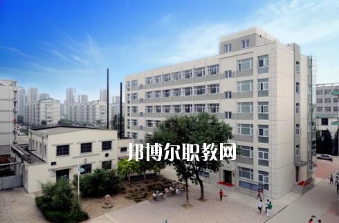 南陽經濟貿易學校2021年報名條件、招生要求、招生對象