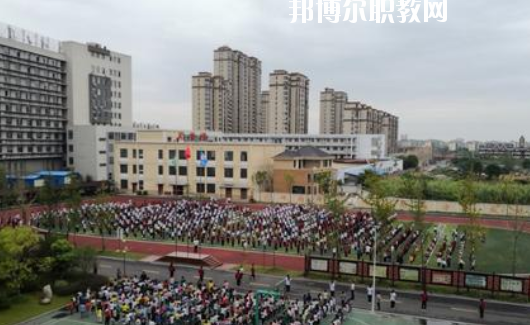 和縣機(jī)電工程學(xué)校2020年報(bào)名條件、招生要求、招生對(duì)象 